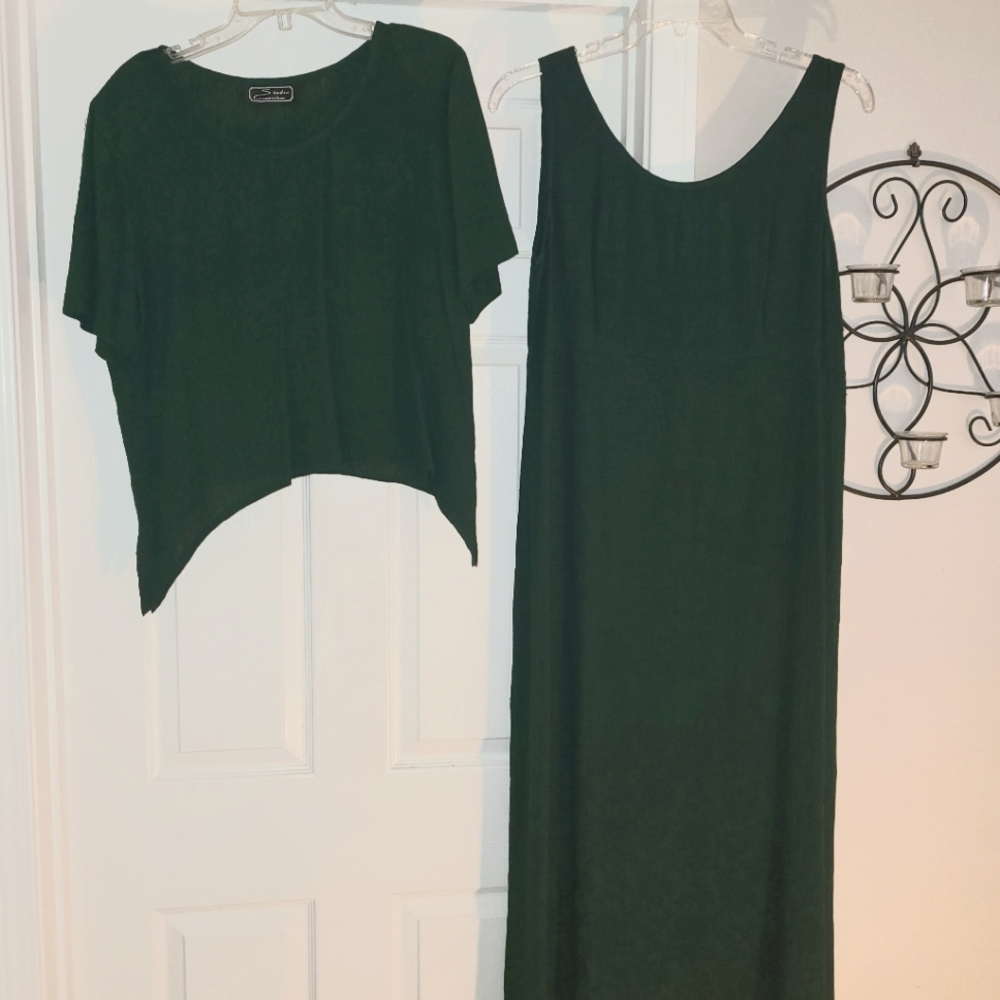 Studio Connection forest green long sleeveless dress and top size 14/16